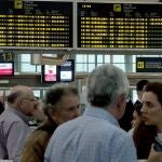 Aparcar en aeropuertos y estaciones de tren