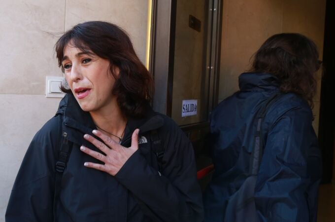 Juana Rivas a su salida del juzgado de lo Penal 1 de Granada