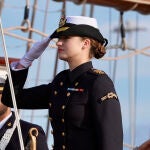 La princesa Leonor llega al buque escuela de la Armada Juan Sebastián de Elcano en Cádiz