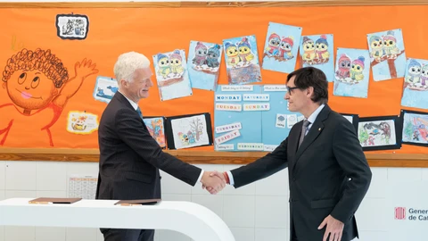 Illa firma un acuerdo de colaboración para mejorar el sistema educativo en Cataluña con la OCDE