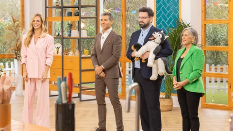 Paula Vázquez, Paco Roncero, Eva Arguiñano y Damián Betular en "Bake Off: Famosos al Horno 2"