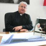  PADRE LUIS LEZAMA. 