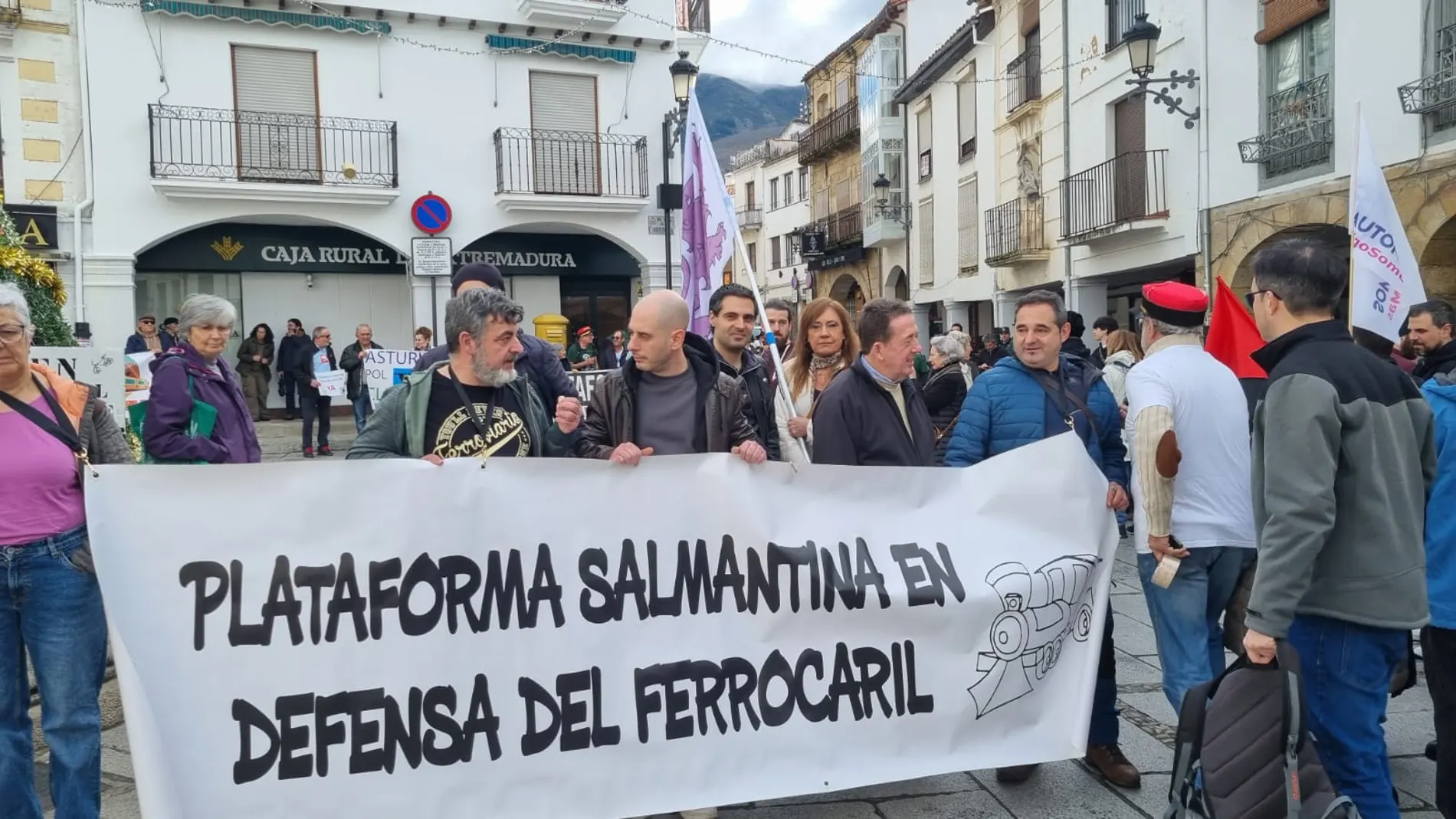 Nueva manifestación en Hervás para defender mejoras en el ferrocarril