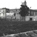 Exterior de la cárcel de mujeres en 1940