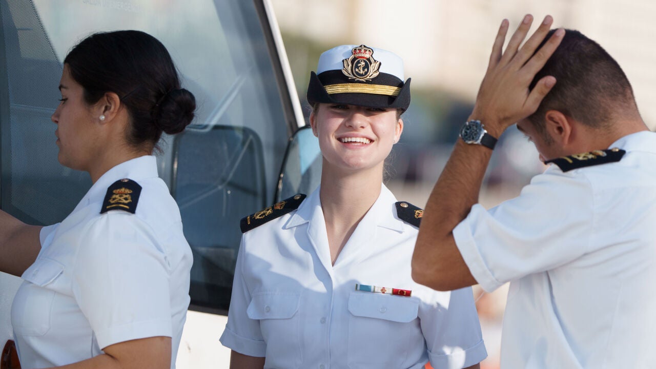 Es usted la Princesa?" "Eso parece": la anécdota de la Princesa Leonor en  una tasca de Tenerife