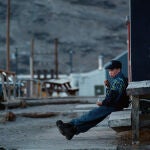 Un joven groenlandés en Kangerlussuaq, al sur de la isla