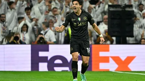 Giovanni Simeone con el Nápoles