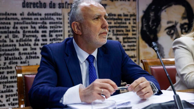 El ministro de Política Territorial, Ángel Víctor Torres, comparece en la comisión de investigación del Senado sobre el caso Koldo