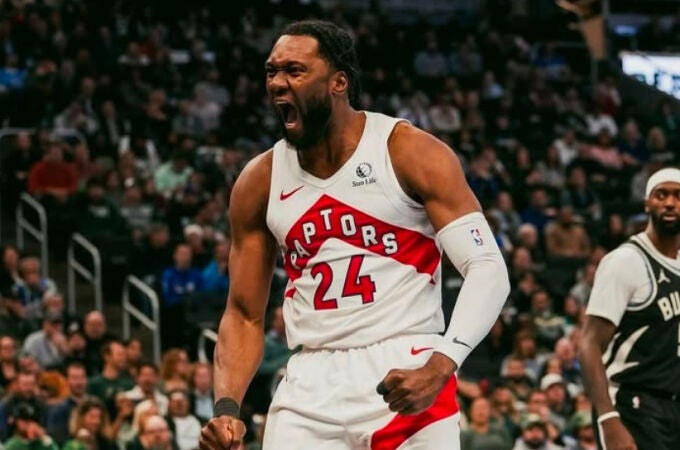 Bruno Fernando, en su etapa en los Raptors de Toronto