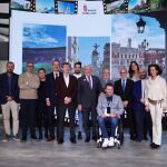 Jesús Julio Carnero presenta la oferta turística de Valladolid en Fitur