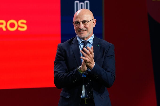 Luis de la Fuente renewal as head coach of Spain Team