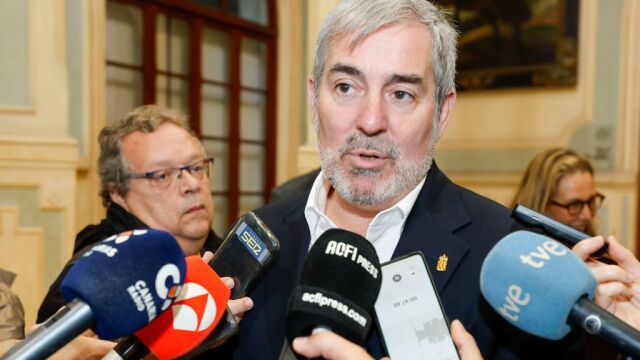 Semana "crucial" para Canarias en las negociaciones sobre el reparto de menores migrantes