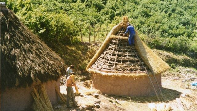 El poblado cántabro encantado que te lleva a la Edad de Hierro