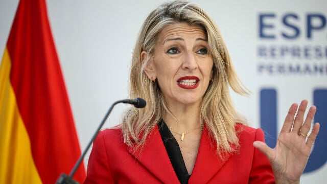 La vicepresidenta segunda del Gobierno y ministra de Trabajo y Economía Social, Yolanda Díaz, asiste a una conferencia organizada por el Consejo Económico y Social Europeo