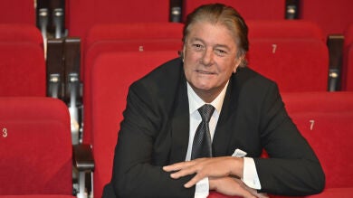 El cantante Francisco, devastado tras la muerte de su hermano a los 64 años