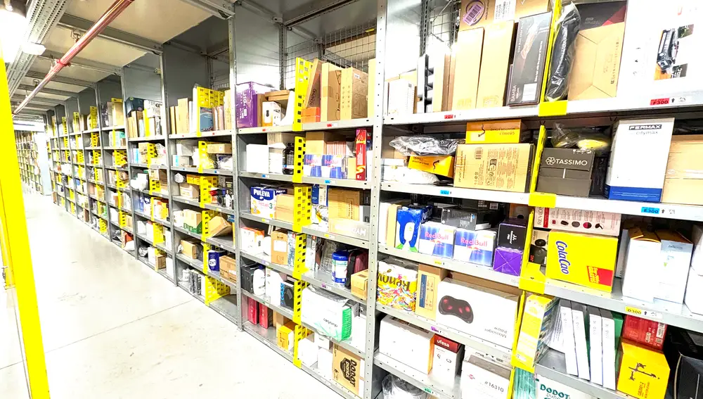 Almacén de entregas rápidas de Amazon en MAD4