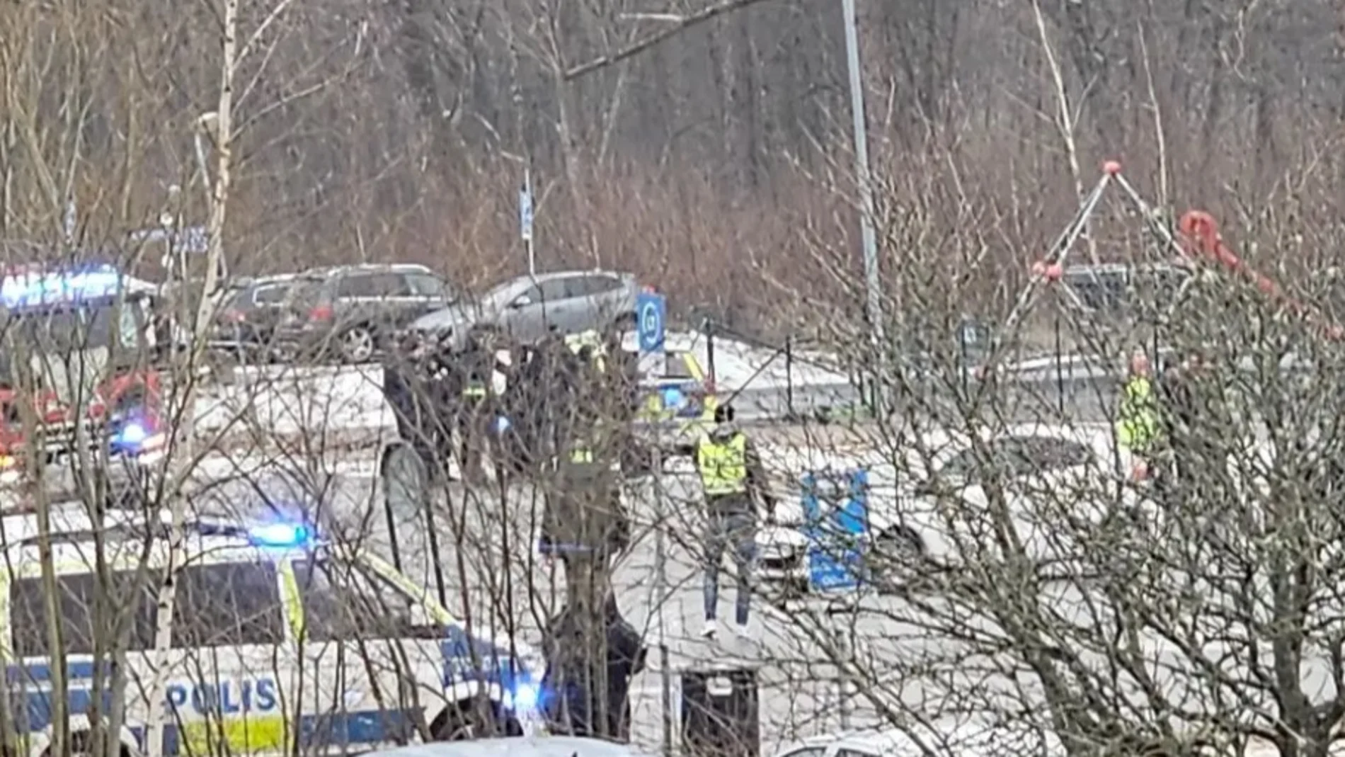Cinco heridos en un tiroteo en una escuela en Suecia, aunque el operativo continúa Cinco heridos en un tiroteo en una escuela en Suecia, aunque el operativo continúa