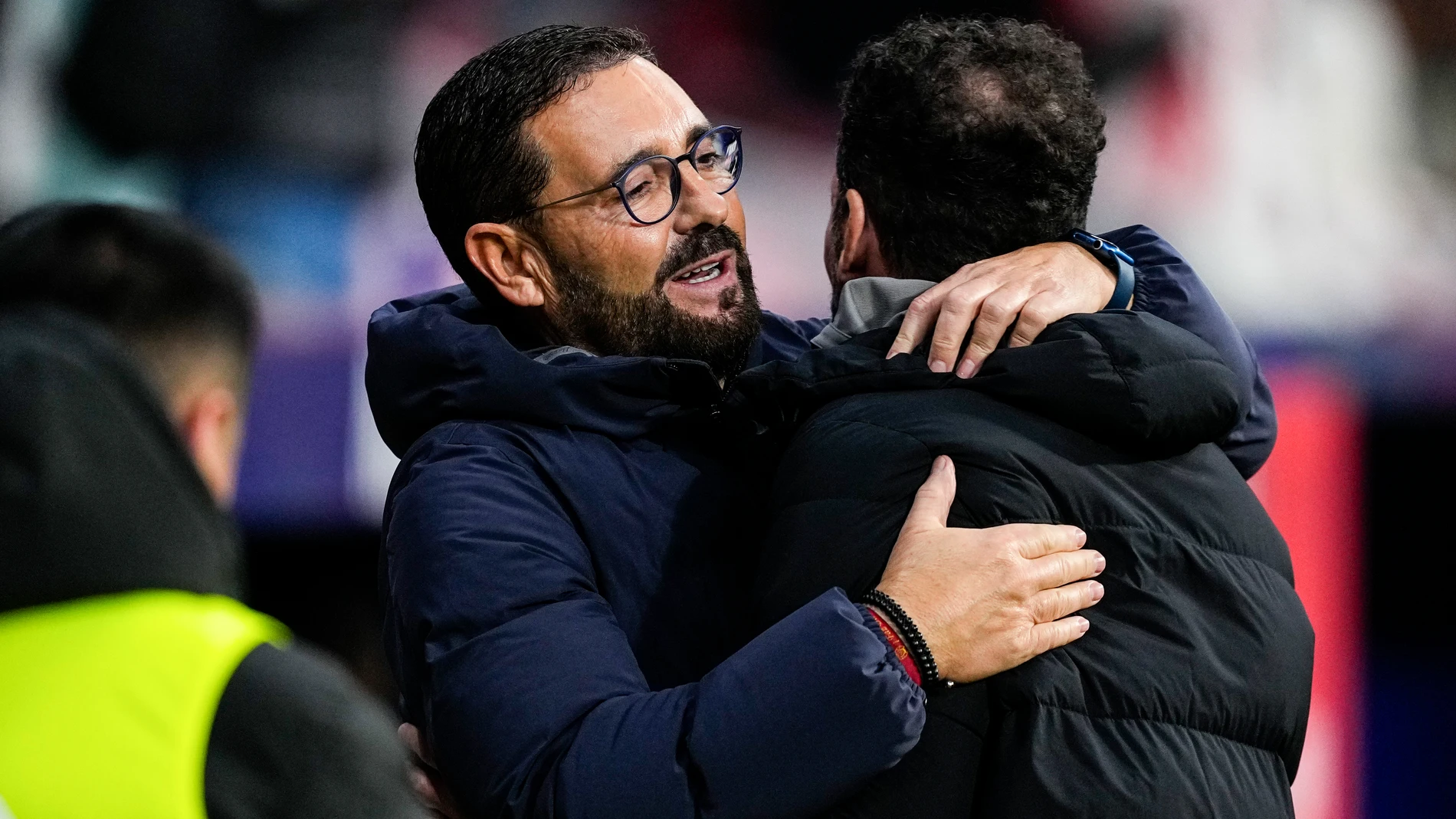 Jose Bordalas, head coach of Getafe CF, saludate to Diego Pablo "Cholo" Simeone, head coach of Atletico de Madrid, during the Copa del Rey Quarter Final match between Atletico de Madrid and Getafe CF at Riyadh Air Metropolitano stadium on February 4, 2025, in Madrid, Spain. AFP7 04/02/2025 ONLY FOR USE IN SPAIN