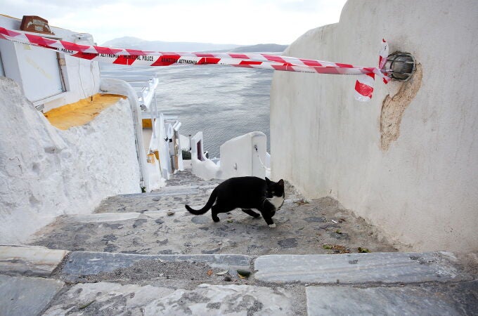 Wave of seismic activity recorded near the Greek island of Santorini