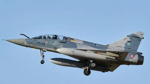 Ucrania.- Ucrania recibe los primeros cazas Mirage enviados por Francia