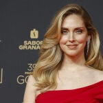 Chiara Ferragni con vestido de firma española en los Goya.