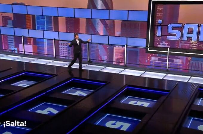 Manel Fuentes regresa con un reto de altura: ¿te atreverías a "¡Salta!"?