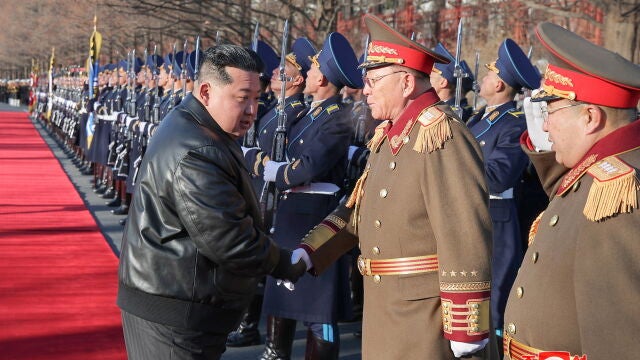 North Korean leader Kim Jong Un visiting the Ministry of National Defense