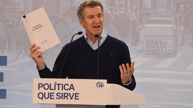 Feijóo asiste al I Foro de Grandes Ciudades del PP en Zaragoza