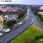 Un accidente provocado por la irrupción de un jabalí causa retenciones en la AP-9 a la altura de Cambre (A Coruña)