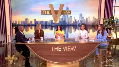 Montoya y 'La isla de las tentaciones' dan la vuelta al mundo y llegan hasta Whoopi Goldberg