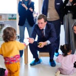 El alcalde, esta mañana, en la nueva escuela infantil María Moliner