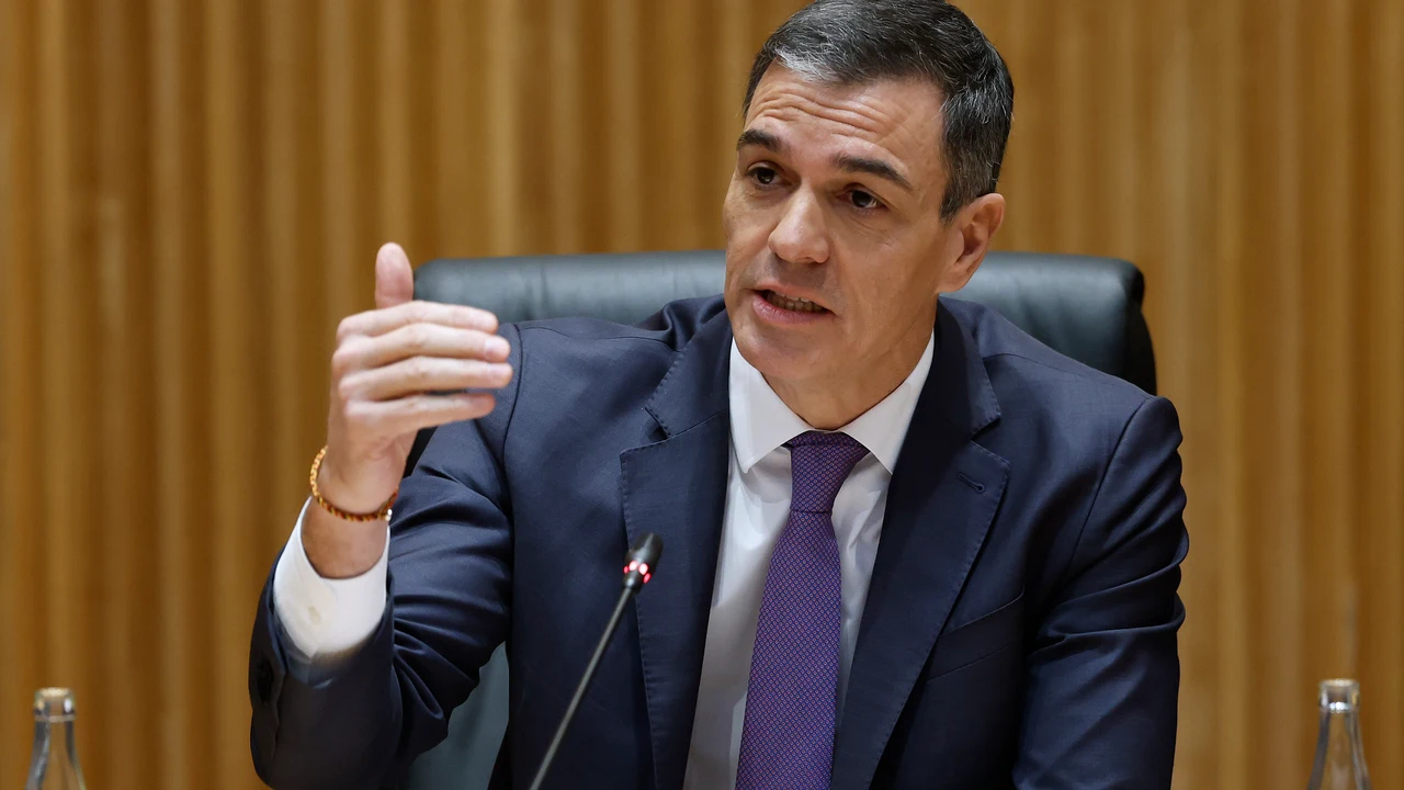 Sánchez amenaza a las empresas estadounidenses en España que no respeten la  “diversidad y la inclusión”