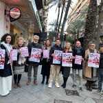 El pequeño comercio y los mercados municipales de Alicante han organizado actividades con motivo del día de San Valentín en Alicante