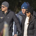 Meghan Markle con look muy abrigado en Canadá.