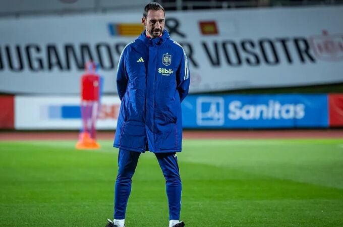 Fútbol/Selección.- Pablo Amo deja de ser el segundo entrenador de la selección española masculina