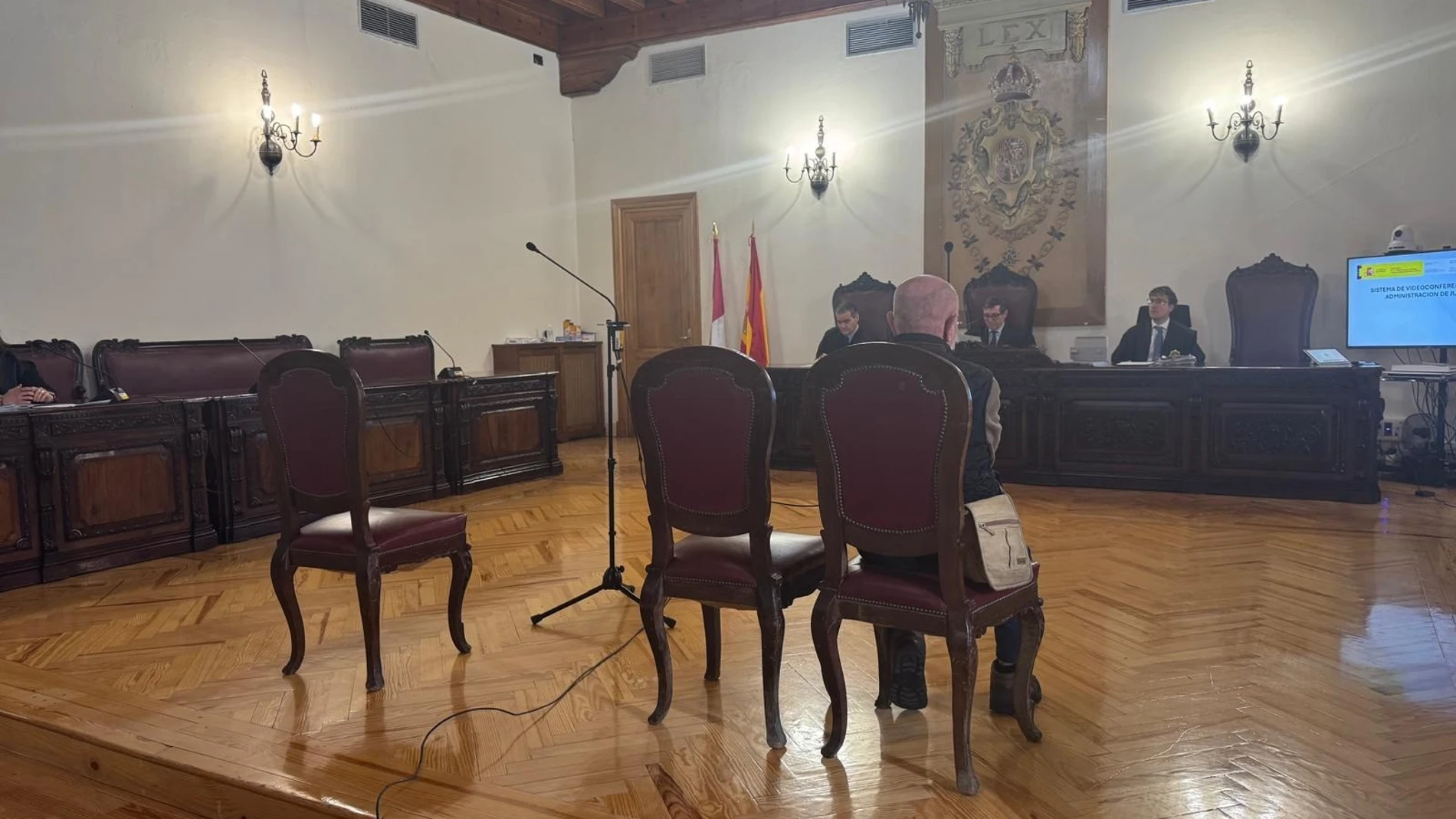 El acusado de abusar sexualmente de una octogenaria reconoce los hechos y la Fiscalía retira la pena de cárcel EUROPA PRESS 12/02/2025