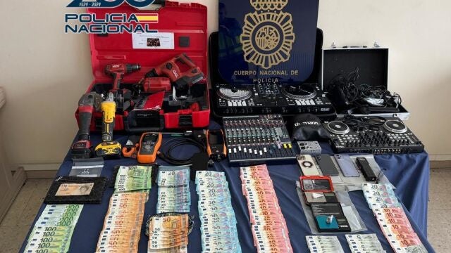El operativo contra el menudo de drogas en barrios de A Coruña se salda con tres detenidos