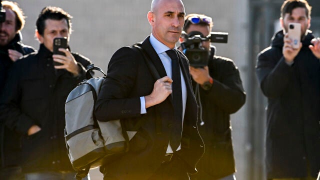 La Audiencia Nacional acoge los últimos informes de las acusaciones y defensas del juicio al expresidente de la Federación Española de Fútbol Luis Rubiales