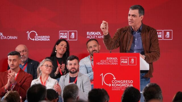 Pedro Sánchez asiste al 10º Congreso del PSE-EE en San Sebastián