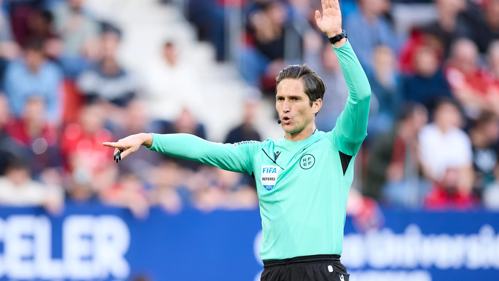 Jose Luis Munuera Montero reacts during the LaLiga EA Sports match between CA Osasuna and Real Madrid CF at El Sadar on February 15, 2025, in Pamplona, Spain. AFP7 15/02/2025 ONLY FOR USE IN SPAIN