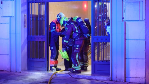 DESALOJAN UN EDIFICIO POR UN INCENDIO EN SALAMANCA