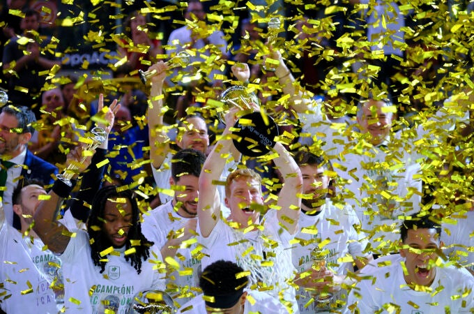 Final: Real Madrid vs Unicaja Málaga