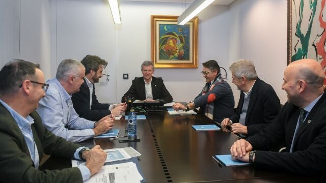 Reunión de representantes del Gobierno gallego con la Fundación Galega contra o Narcotráfico.