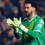 Augusto Batalla, durante un encuentro con el Rayo Vallecano