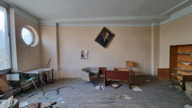 Imagen de una casa destrozada