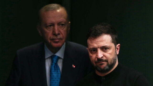 Ukrainian President Zelensky meets his Turkish counterpart Erdogan in Ankara