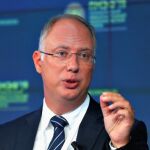 Un ex banquero de Goldman Sachs educado en EEUU: así es Kirill Dmitriev, el enviado por Putin para negociar con Washington