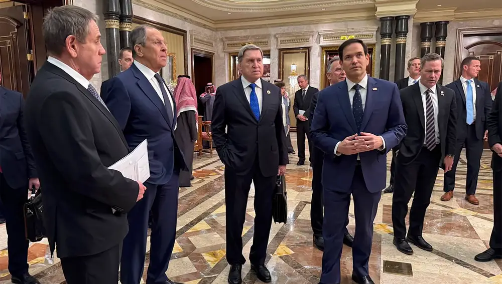 Russian delegation arrives for Russia-USA negotiations in Riyad, Saudi Arabia