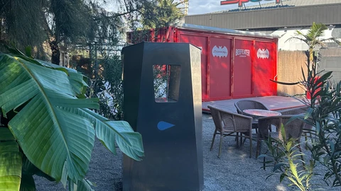 Máquina de Tuawa instalada en la mítica discoteca valenciana Spook