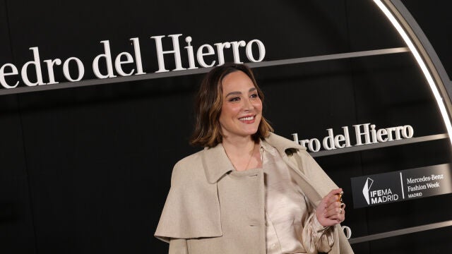 Tamara Falcó en el desfile de Pedro del Hierro de la MBFW 2025